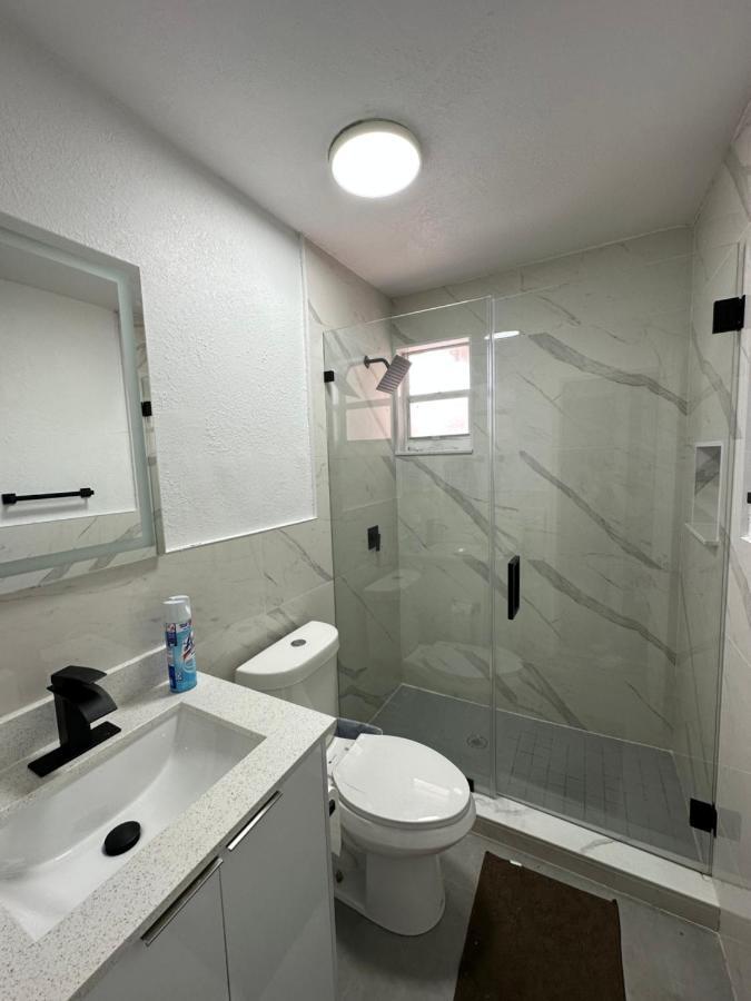 Wynwood Beds Hostel Маями Екстериор снимка