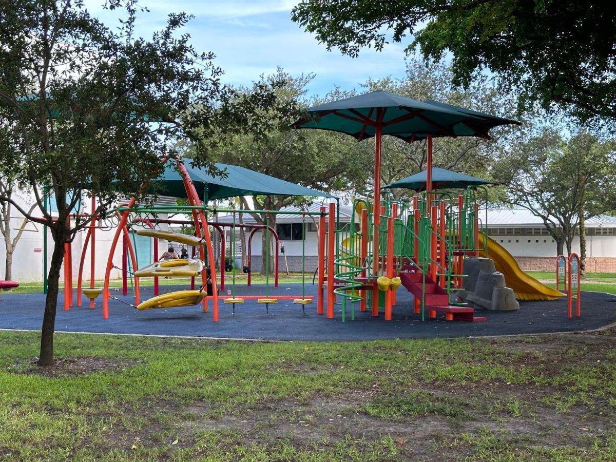 Wynwood Beds Hostel Маями Екстериор снимка
